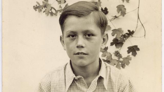 Dieter F. Uchtdorf vuonna 1952